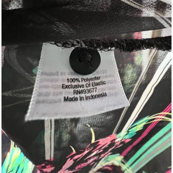 a.n.a Sheer Black 3/4 Sleeve Blouse With Floral Pattern - Picture 4 of 4